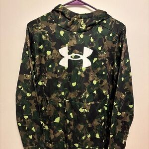 NWT Under Armour Camouflage Hoodie with Logo